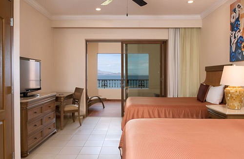 Loreto Resort | Luxury 1BR Suite With TPC Golf Course Access and Amazing Views!