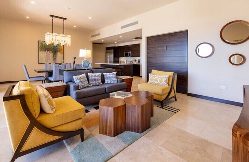 Cabo San Lucas Condo | Luxury 2-Bed Getaway: OCR 134