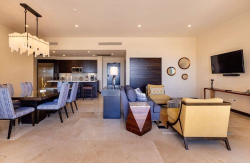 Cabo San Lucas Condo | Luxury 2-Bed Getaway: OCR 134