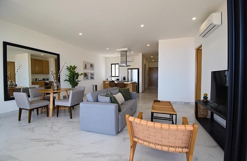 Centro Apartment | Luxury 2 Bed heart of Cabo OView Pedregal 802