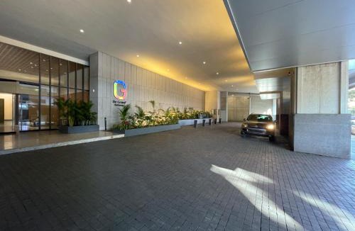 Cuauhtemoc Apartment | Luxury 27th-Floor Condo near Historic Downtown