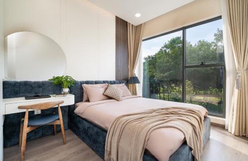 Tan Phu District Apartment | Luxury 3BR Apartment 121m - Green Park - Near Airport & Aeon Mall