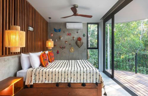 Zama Villa | Luxury 4BR Eco Villa 10ppl Outdoor Pizza Oven - Private Pool & Jacuzzi