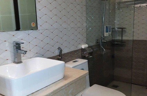 Soc Son Hotel | Luxury Airport Hotel & Travel