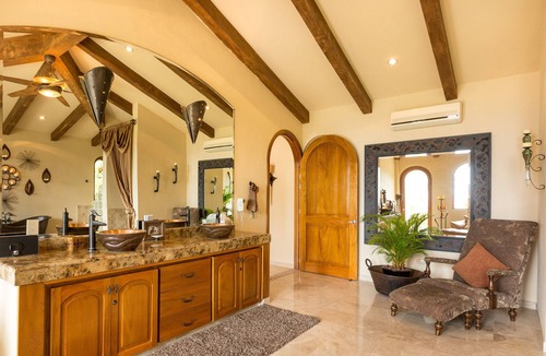 South Shore Hotel Area Villa | LUXURY AND EXCLUSIVE MANSION