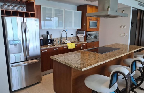 North Hotel Zone Apartment | Luxury apartment on the beach with beautiful views