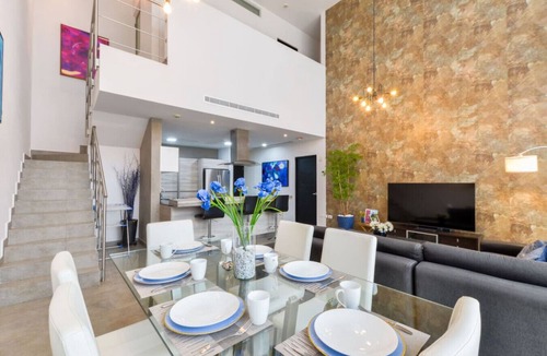 Monterrey Municipality Apartment | Luxury Apartment near ITESM - 5 beds 6 people