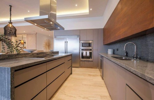 La Paz Apartment | Luxury bayfront condo with panoramic views!