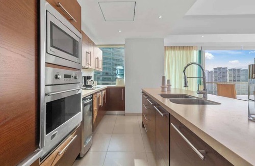 North Hotel Zone Condo | Luxury Beach Front Condo 21st Floor Views
