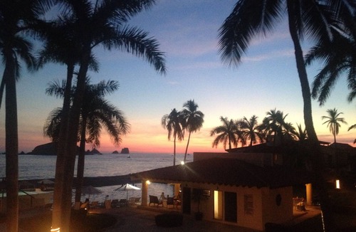 Ixtapa Condo | Luxury Beachfront 3BR 2BA Private Condo, Beautiful Ocean Views