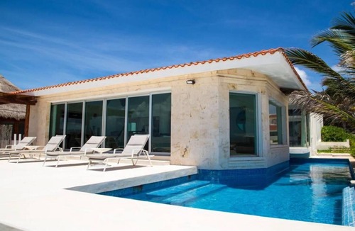 Playacar Fase I House | Luxury Beachfront Villa with a Pool & Deck in guard-gated Playacar