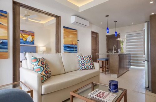 South Shore Hotel Area Condo | LUXURY CONDO LOS MUERTOS BEACH
