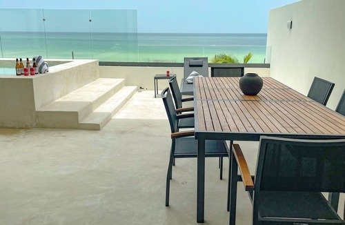 Dzemul Apartment | Luxury Condo Ocean Front - Family Friendly