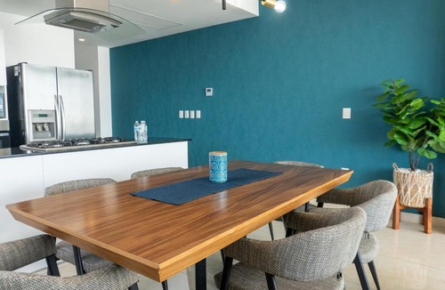 Zona Dorada Apartment | Luxury condo with balcony and front ocean view