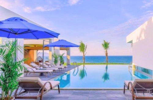 Ngu Hanh Son Apartment | Luxury Dana Beach Resort & Spa