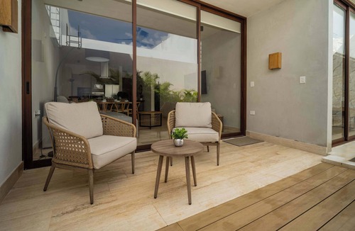 Cancun House | Luxury Designer Villa Pool & Gym