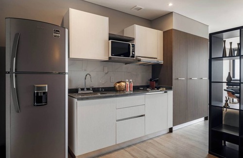 Cuauhtemoc Apartment | Luxury Escape - Ideal for Soccer Fans - Pool Area