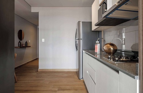 Cuauhtemoc Apartment | Luxury Escape - Ideal for Soccer Fans - Pool Area