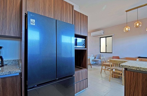 La Paz House | Luxury Family Communal Pool Terraces City Views