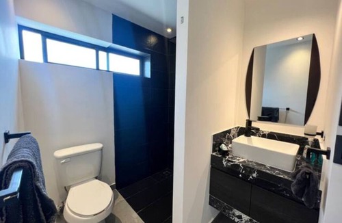 Cuauhtemoc Hotel | Luxury Grand Suite w/amenities