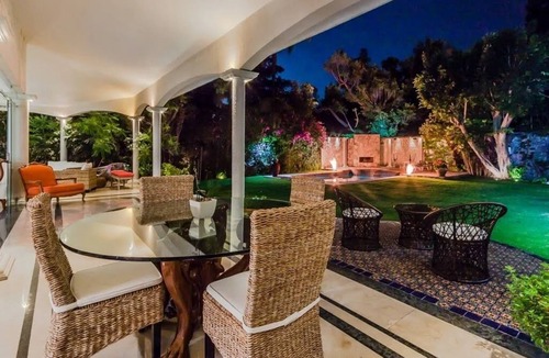 Cuernavaca House | Luxury house in an exclusive area, 40 minutes from CDMX. Warm and sunny climate.