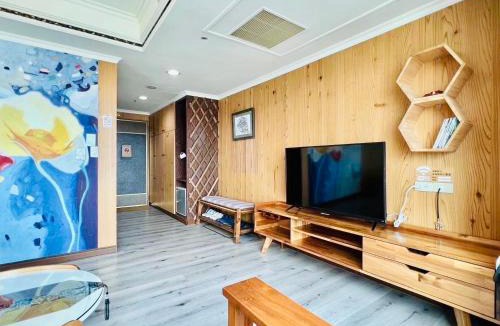West District Apartment | Luxury House
