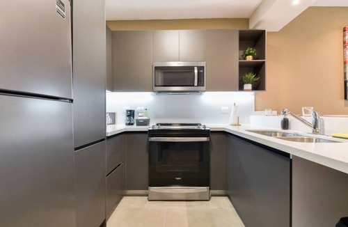 Santa Catarina Apartment | ¡Luxury in Santa Catarina! King bed + Wifi | 5 ppl