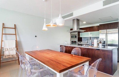 Puerto Juarez Condo | Luxury Ocean view condo in Mareazul Beach front - Almajuma House