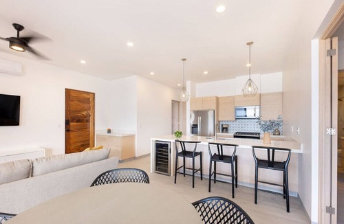 Cerritos Condo | Luxury Oceanfront Condo in Boutique Development