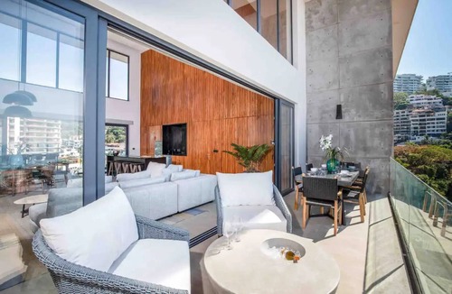 Alta Vista House | Luxury Puerto Vallarta Penthouse in Romantic Zonenn