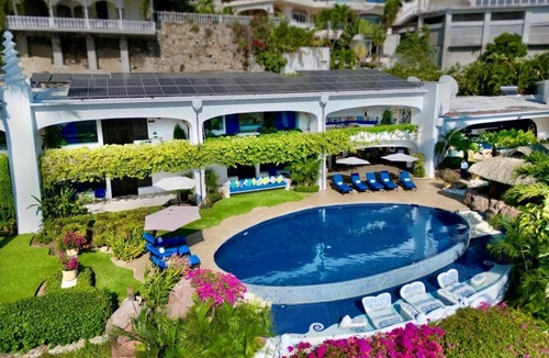 La Cima Villa | Luxury vacation villa Las Brisas, 8 Bedrooms, 18+persons, butlers, gourmet chef