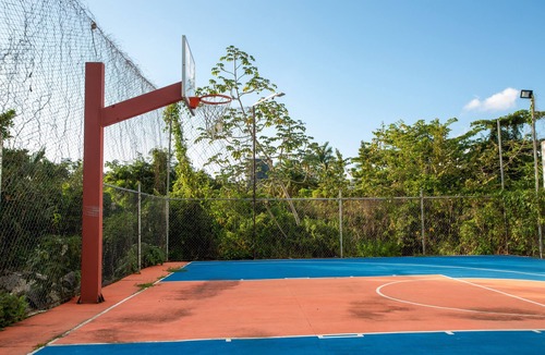 Colonia Andres Villa | Luxury Villa w/Pool and spacious garden 5bedroom for 10 !