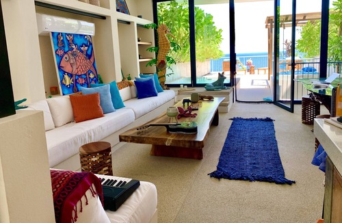 Hidalgo Condo | Luxury villa above cliffs of Pacific