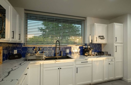 Arroyo City House | Luxury Waterfront Home,Sleeps 20, Pool, Hot Tub, Fishing Pier, Basketball Court