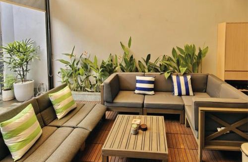 Ben Nghe House | LYLAC Home Saigon NBK - Private Oasis 5BR Duplex in D1 near Japantown
