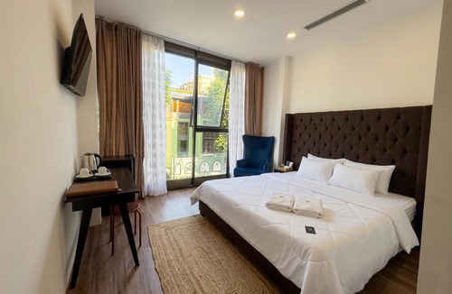 Phuong 6 Hotel | M&A Saigon Center Park Hotel