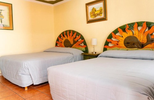 Guerrero Negro Hotel | Malarrimo Restaurant Hotel & RV Parking