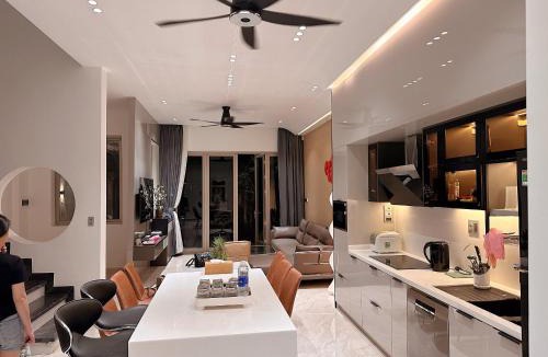 Hue House | Malloire House Hue