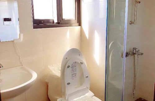 Hukou House | Mama Backpacker Inn
