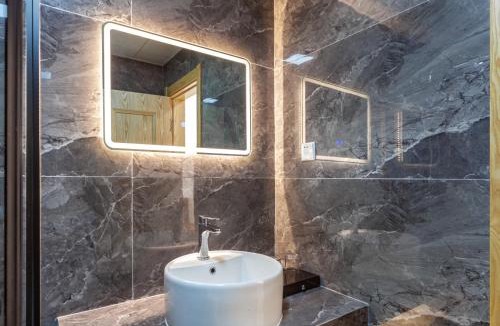 Dachegou Hotel | ManBuYunDuan.Theme Inn