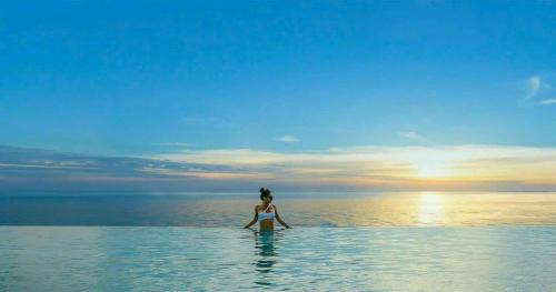 Suoi Nuoc Beach Resort | Mandala Cham Bay Imperial Sky Tower Mui Ne