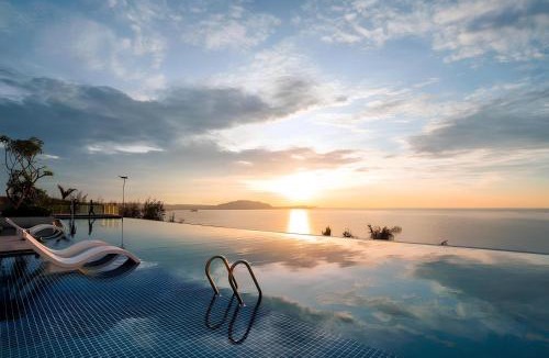 Suoi Nuoc Beach Apartment | Mandala Pearl Azure Retreat