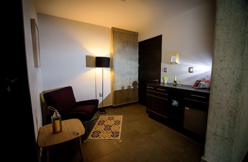 San Agustin de las Juntas Hotel | Maria Ines Hotel Suite
