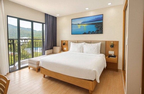 Con Son Hotel | Marina Bay Con Dao Hotel