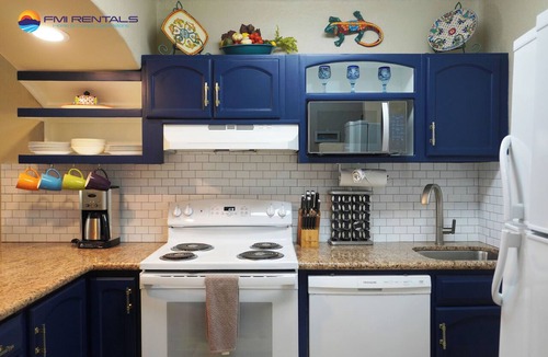 Bella Vista Condo | Marina Pinacate B-119 Ground Floor Pool View