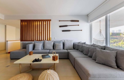 Marina Vallarta Condo | Marina Vallarta Garden House | Ocean & Pool Vibe