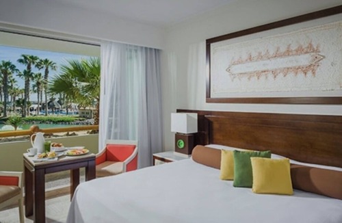 Playa Diamante Resort | Mayan Palace Golf at Vidanta Acapulco 1 bdrm suite at a nice resort
