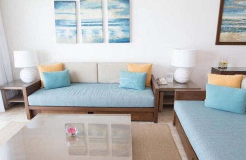 Playa Diamante Resort | Mayan Palace Golf at Vidanta Acapulco 1 bdrm suite at a nice resort