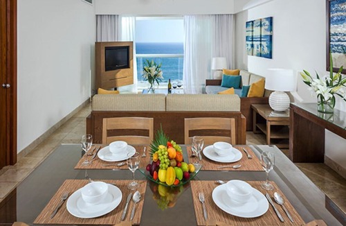 Puente del Mar Hotel | Mayan Palace 1 Bedroom Suite - Acapulco