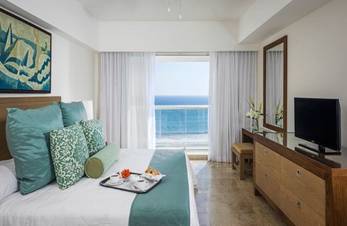 Puente del Mar Hotel | Mayan Palace 2 Bedroom Suite - Acapulco
